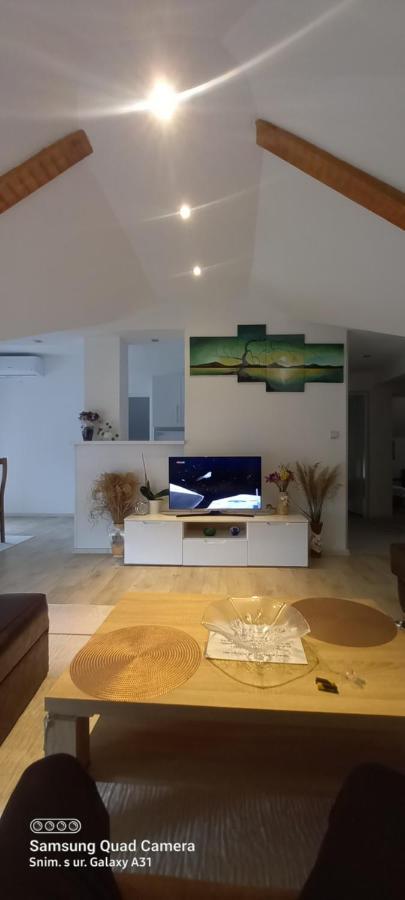 Lejla Apartmani - Jablanicko Jezero Konjic Bagian luar foto